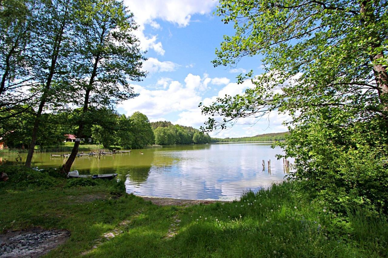 Domki wczasowe Mazury - Ferienhaus Masuren Dluzek Exterior foto