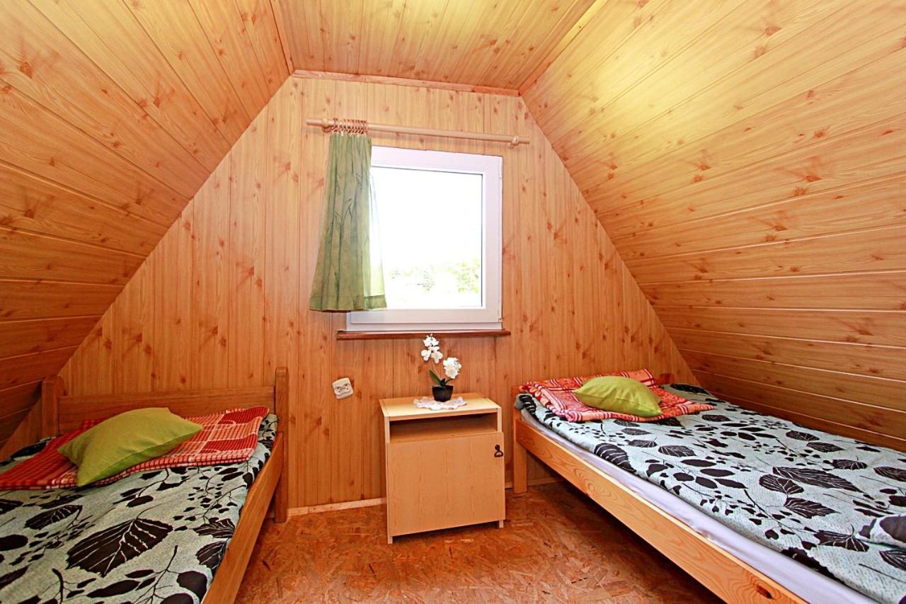 Domki wczasowe Mazury - Ferienhaus Masuren Dluzek Exterior foto
